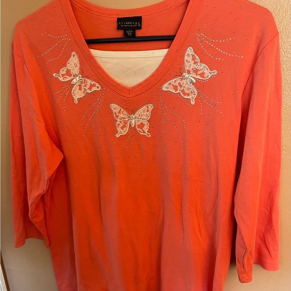 Butterfly rhinestone shirt size L
